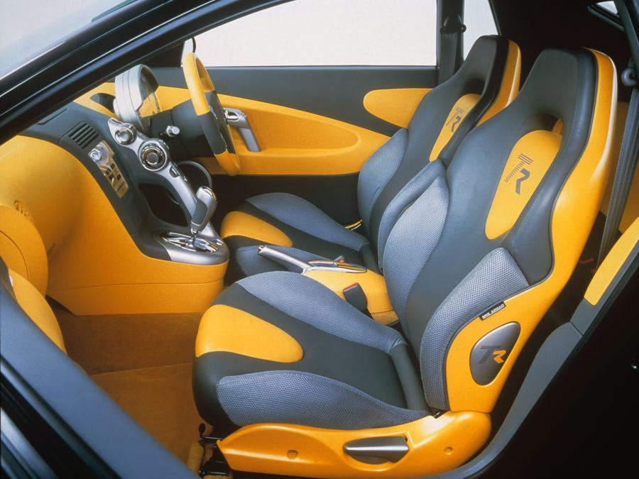 Nissan Trail Runner Concept 1997 года  (фото 3 из 15)